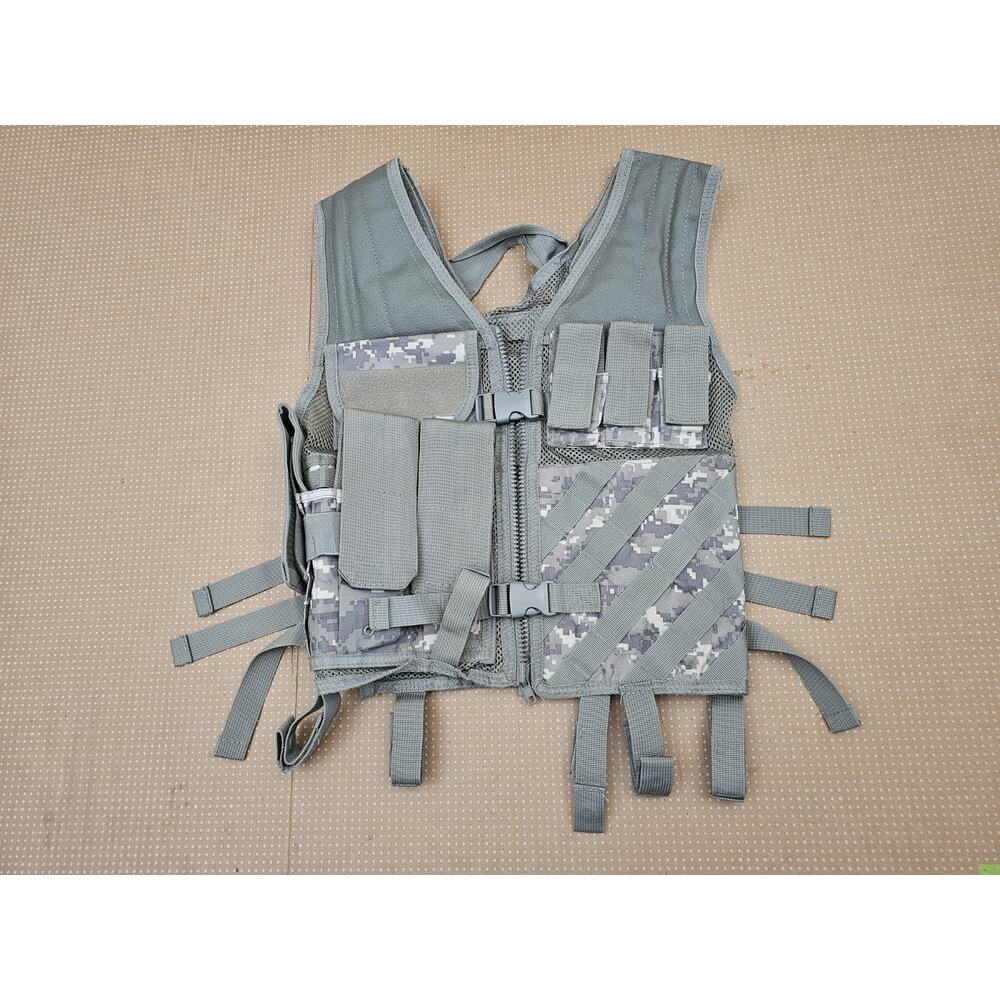 VISM Airsoft Adult One Size Tactical Vest Army Digital Camouflage Many Pockets
